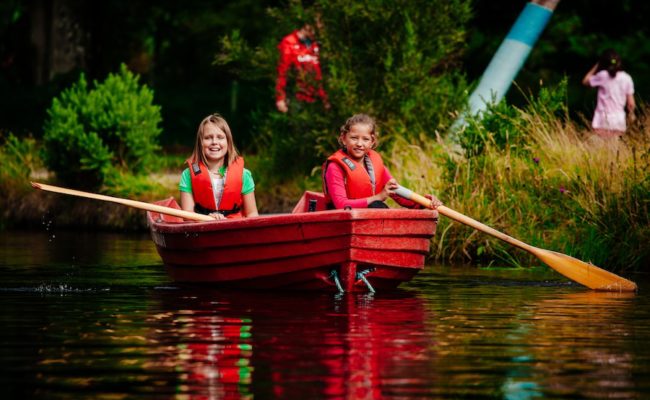 Clara Lara Fun Park Rowing Boats